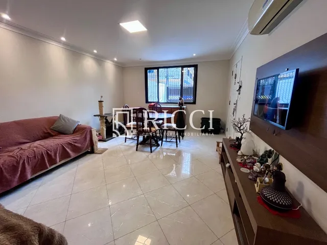 Imagem 2: Casa à venda em Santos-SP, Ponta da Praia 3 quartos, 3 suítes, 2 salas, 5 banheiros, 2