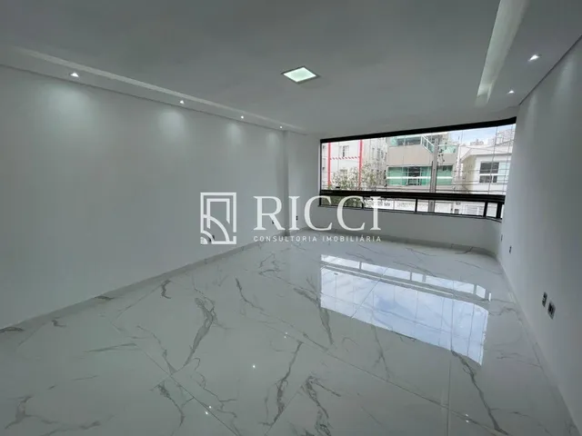 Imagem 4: Casa Duplex com 4 suítes à Venda na Aparecida