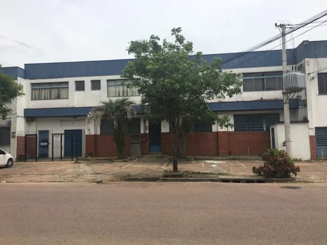 Imagem 2: Predio comercial no bairro Floresta/Porto Alegre