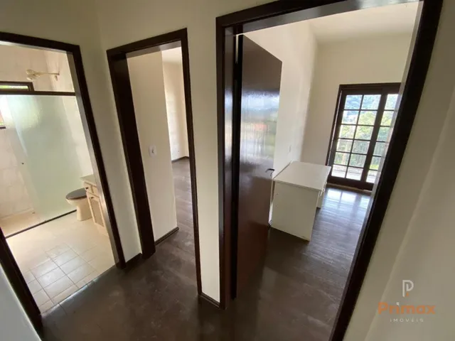 Imagem 4: Casa bem localizada no Bairro Bateas, Brusque/SC com 4 quartos e área de festas