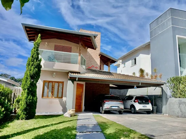 Imagem: A casa em condomínio possui 3 Dormitórios, 1 Suíte, 3