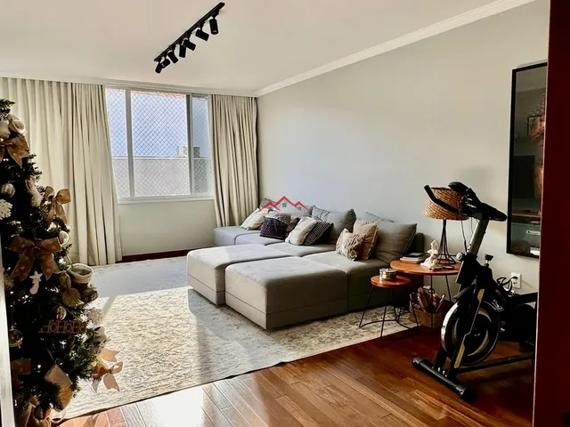 Imagem: O apartamento possui 3 Dormitórios, 1 Suíte, 2 Banheiros,