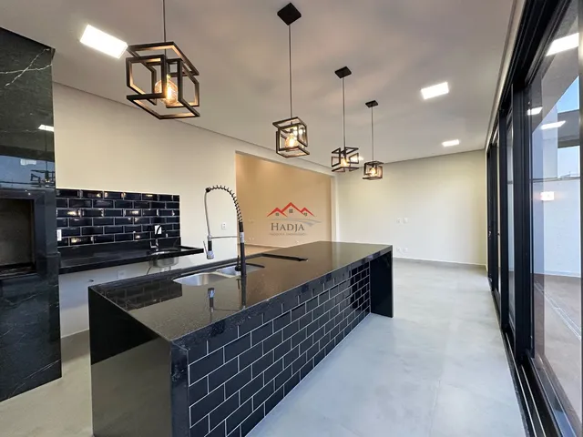 Imagem 1: Casa à venda condomínio Campos de Medeiros em Jundiaí SP