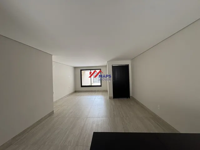 Imagem 16: Casa geminada com quatro quartos, suíte e três vagas de garagem no bairro Jaraguá