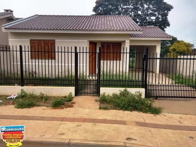Imagem: Casa com 2 Dormitorio(s) localizado(a) no