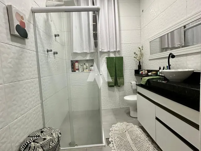 Imagem 10: Casa à venda com 2 dormitórios e quintal na Vila Mathias em Santos/SP