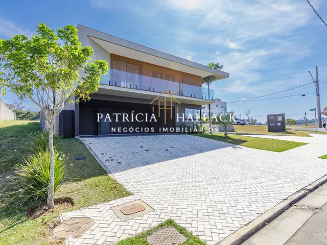 Imagem 3: Casa Alphaville 4 suites com piscina - Alto Padrão
