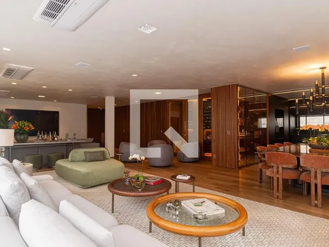 Imagem: O apartamento possui 4 Dormitórios, 4 Suítes, 5