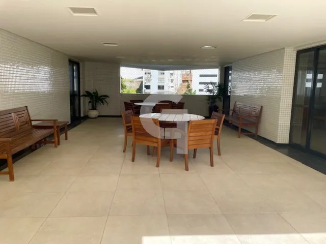 Imagem 4: Cobertura duplex de tirar o fôlego no charmoso bairro da Graça com 4 suítes e piscina