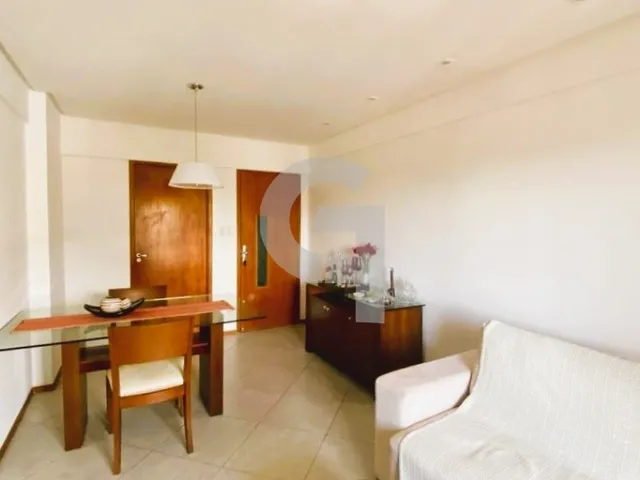 Imagem 2: Venha conhecer este incrível apartamento de 3/4 com 1 suíte, 2 garagens, varanda e