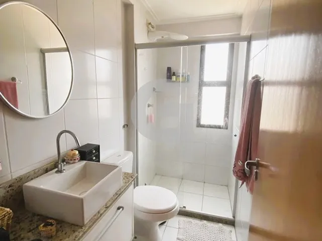 Imagem 11: Venha conhecer este incrível apartamento de 3/4 com 1 suíte, 2 garagens, varanda e
