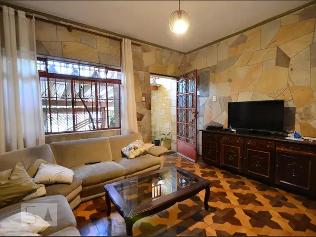 Imagem: Casa à Venda - Chácara Inglesa, 3 Quartos