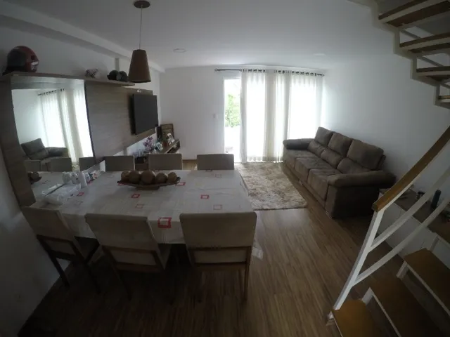 Imagem: A casa em condomínio possui 3 Dormitórios, 1 Suíte, 4