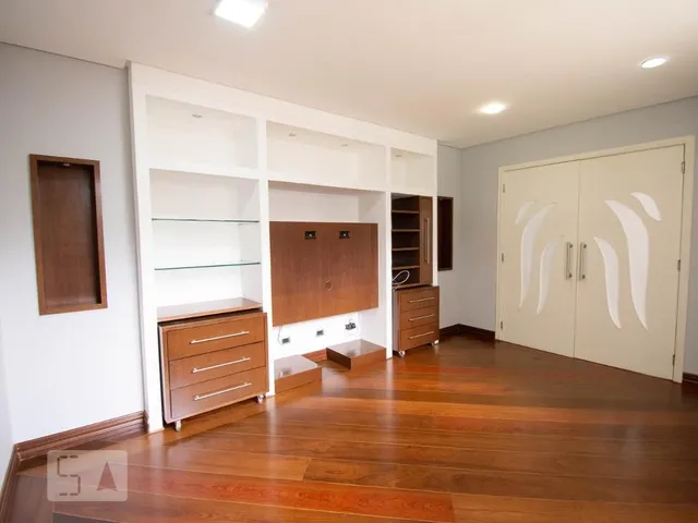 Imagem 9: Casa à Venda - Interlagos, 4 Quartos, 800 m2