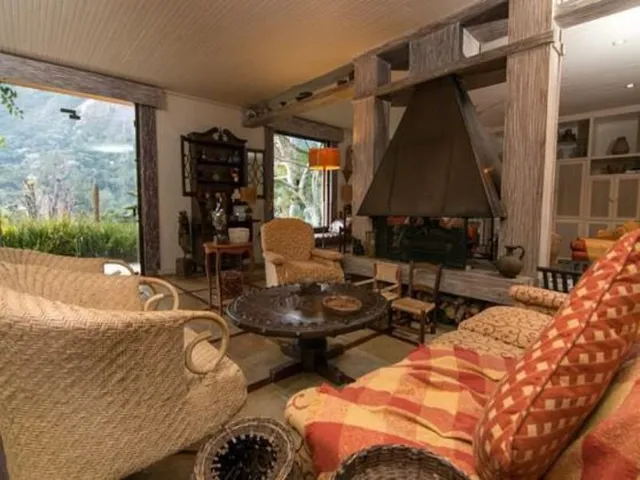 Imagem 8: Imperdível oportunidade! Casa de luxo com 5 quartos e 5 suítes em Araras