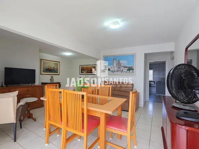 Imagem: O apartamento possui 3 Dormitórios, 1 Suíte, 3 Banheiros,