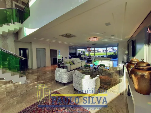Imagem 7: Belíssimo sobrado no Condomínio Enseada, 700,00m², 5 suítes, finamente mobiliado