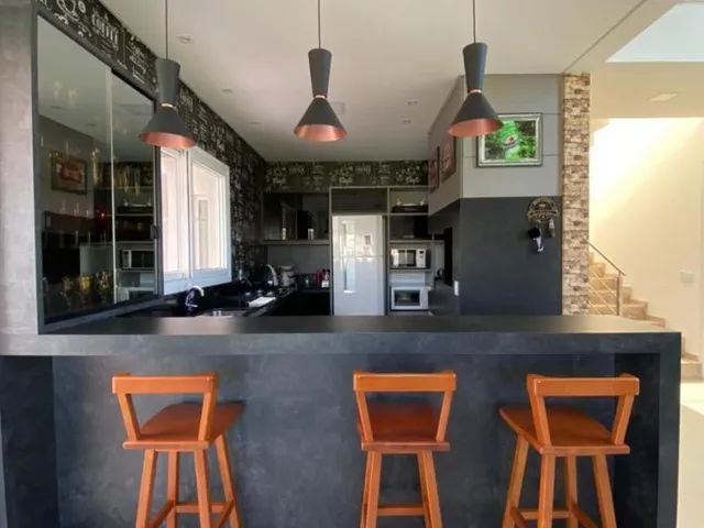 Imagem 8: Linda Casa, Quatro Quartos, Sendo Três Suítes, Mobiliada e Decorada. R$-1.600-Mil