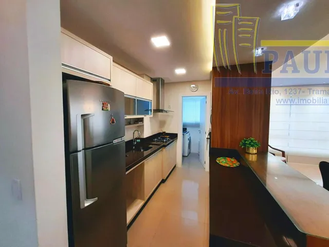 Imagem 12: Apartamento com Três Quartos, Mobiliado e Decorado, Duas Vagas Separadas, Junto a Sat, no Centro de Tramandaí