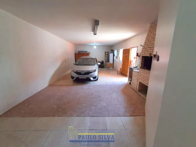 Imagem 8: Casa térrea no centro de Tramandaí, com quatro quartos, mobiliada. R$-800-Mil