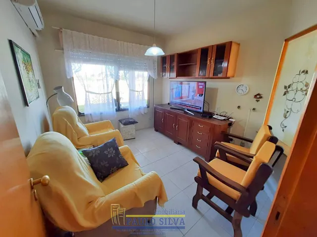 Imagem 11: Casa térrea no centro de Tramandaí, com quatro quartos, mobiliada. R$-800-Mil