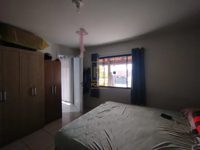 Imagem 7: Casa com amplo terreno
