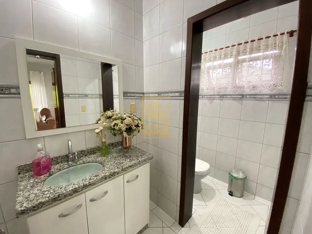 Imagem 9: Casa de 2 pavimentos com ponto comercial