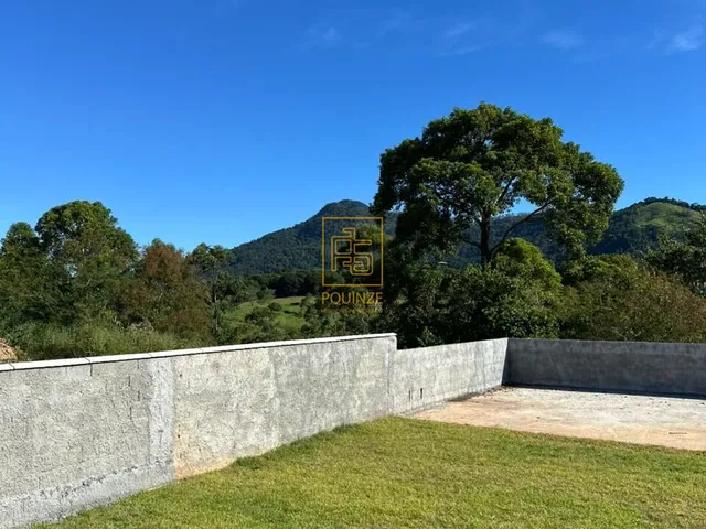 Imagem 12: Casa com amplo quintal em localização tranquila de Indaial