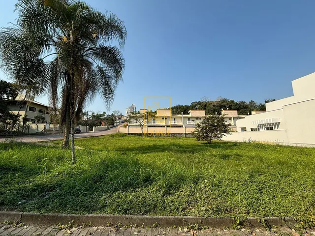 Imagem 3: Terreno Plano à Venda no Bairro das Capitais