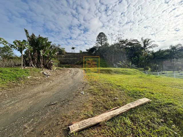 Imagem: Terreno com 21m de frente