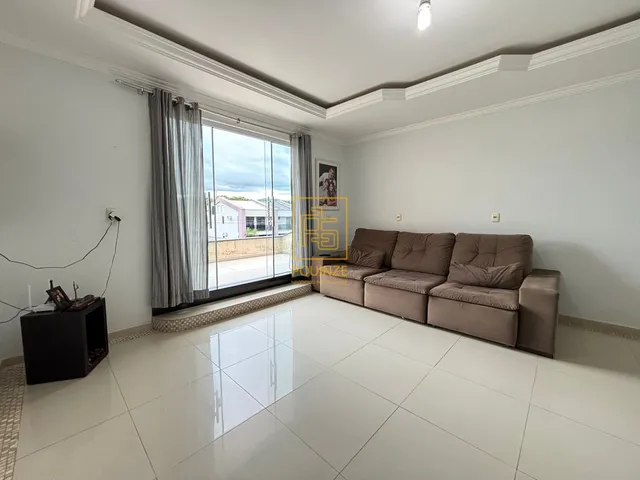 Imagem 11: Casa com suíte master e amplo espaço em Timbó