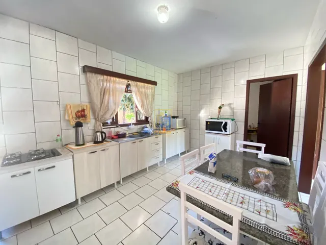 Imagem 2: Casa no bairro Vila Germer com edícula nos fundos