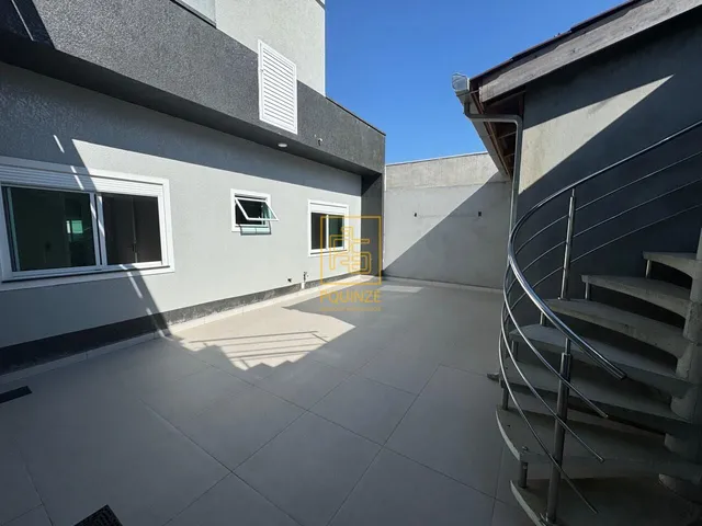 Imagem 14: Casa com vista para o mar e alto padrão de acabamento a apenas 30 metros da praia