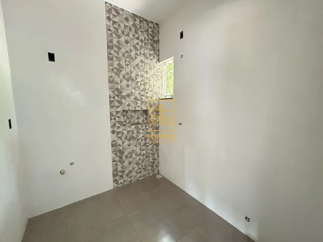 Imagem 4: Casa com churrasqueira e suíte no bairro Quintino