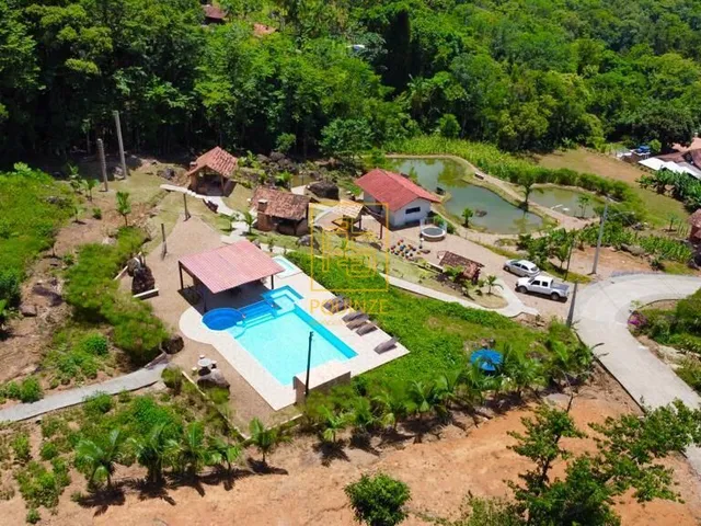 Imagem: TERRENO EM CONDOMINIO FECHADO ESTILO SITIO!