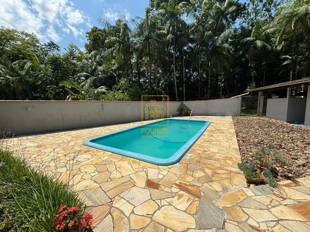 Imagem 13: Sítio semi mobiliado com infraestrutura completa e área de lazer