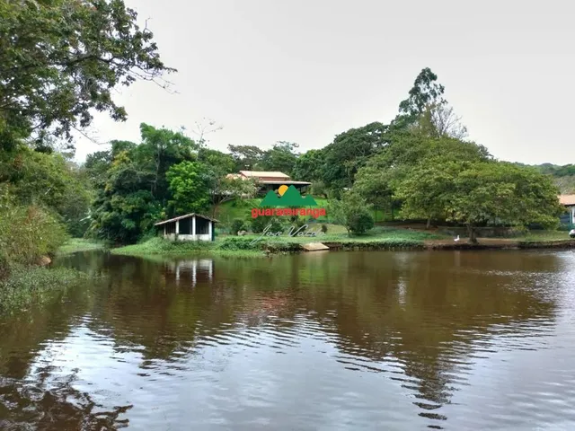 Imagem 14: Sítio de 4 ha, casa principal com 05 suítes, baias de cavalos e lago perene em G