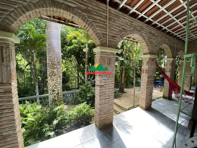 Imagem 6: Sítio com casa de 300 m² de área construída, suíte master e uma banheira hidroma