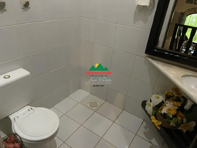Imagem 12: Sítio com casa de 300 m² de área construída, suíte master e uma banheira hidroma