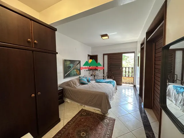 Imagem 15: Casa de condomínio com 800 m², 4 suítes, adegas e piscina aquecida com hidromass