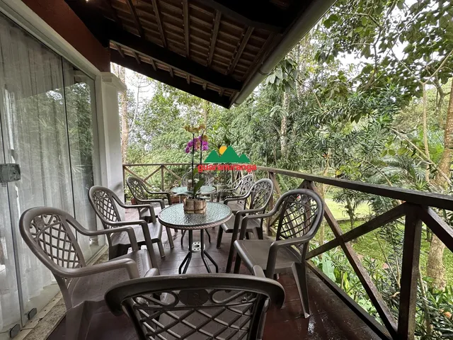 Imagem 12: Casa triplex com 246,03m², com 07 suítes em condomínio de luxo em Guaramiranga/C