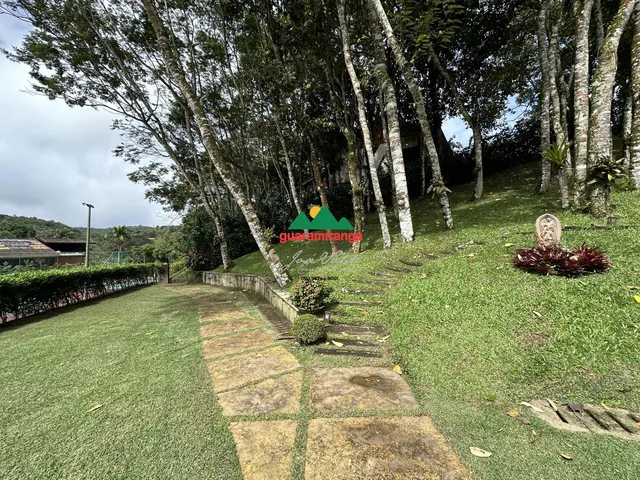 Imagem 9: Casa de 236 m² com adega e 5 suítes em condomínio luxuoso em Guaramiranga/CE