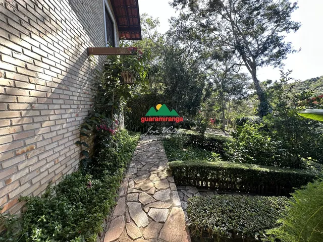 Imagem 8: Casa de condomínio com 04 quartos sendo 02 suítes no segundo ponto mais alto de