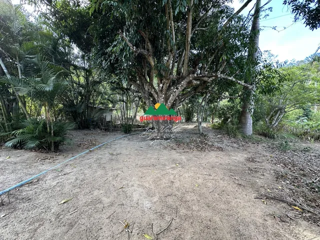 Imagem 7: Sítio com casa de 196 m² de área construída, poço profundo com vazão 3 L/H e doi