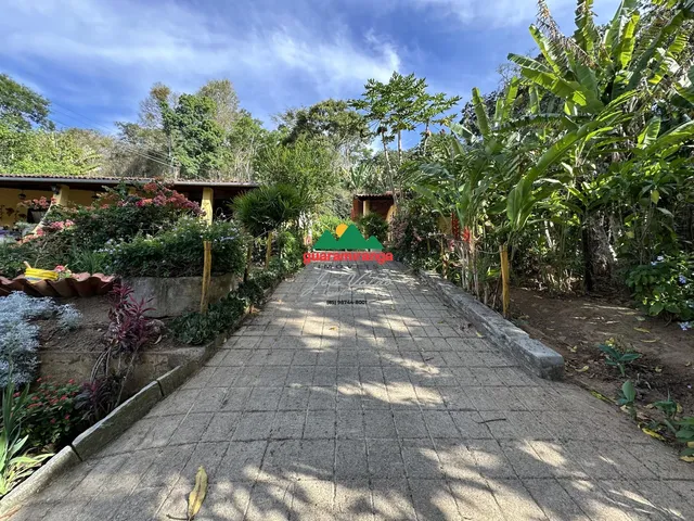 Imagem 13: Sítio com casa de 196 m² de área construída, poço profundo com vazão 3 L/H e doi
