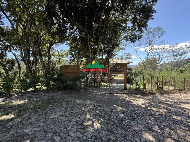 Imagem 3: Casa de 400m² em condomínio com 4.000m² de área de terreno com piscina