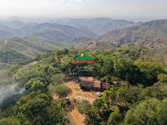 Imagem 4: Sitio com 5,16 ha com duas casas para reforma, área plana e vista panorâmica em