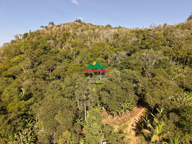 Imagem 7: Sitio com 5,16 ha com duas casas para reforma, área plana e vista panorâmica em