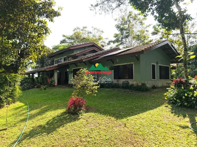 Imagem: Sítio de 1 ha, casa ampla com 05 suítes