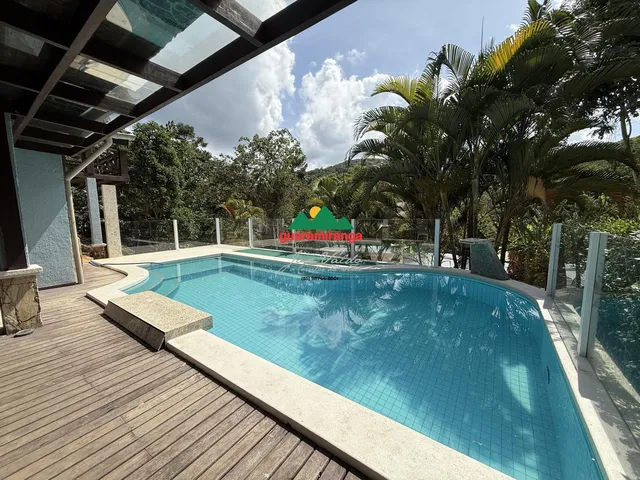 Imagem 6: Chácara com 250 m², com 04 quartos, sendo 03 suítes, incluindo uma suíte master